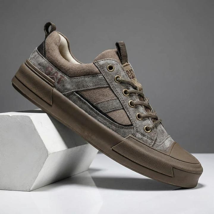 METROSTRIDE LEATHER SNEAKERS