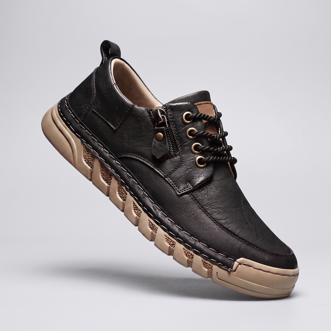 CLASSIC LEATHER CASUAL SNEAKERS