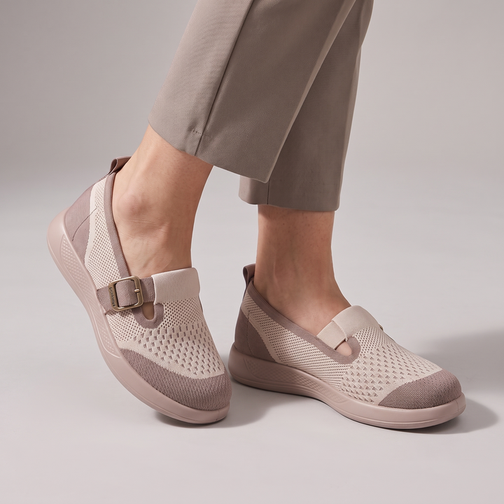 SOFT SOLE COMFORT SNEAKERS