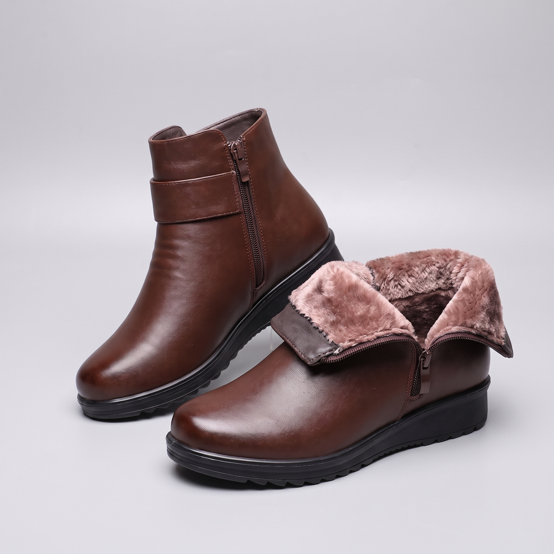 CLASSIC BUCKLE ANKLE BOOTS