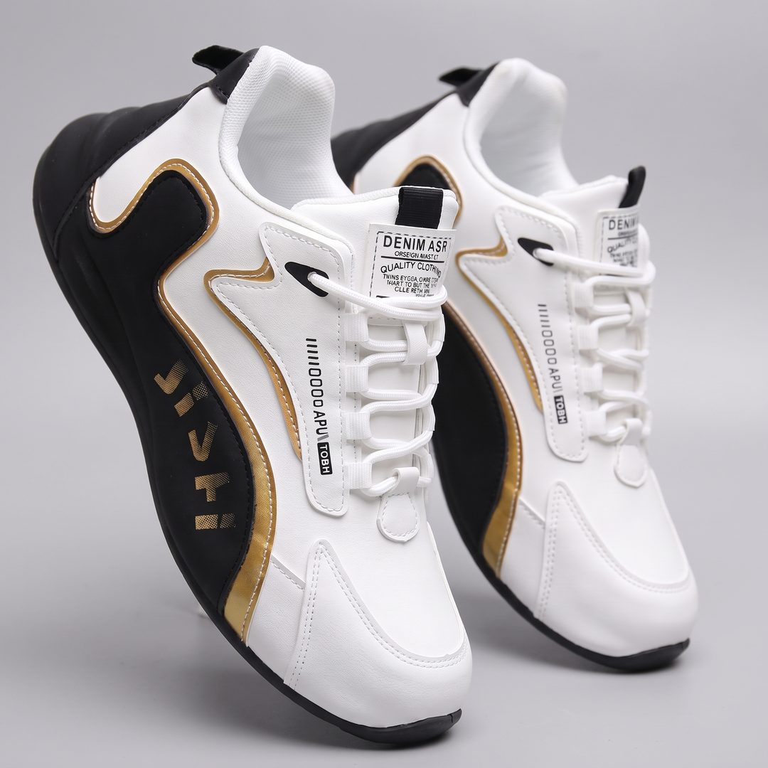 CLASSIC EVERYDAY COMFORT SNEAKERS