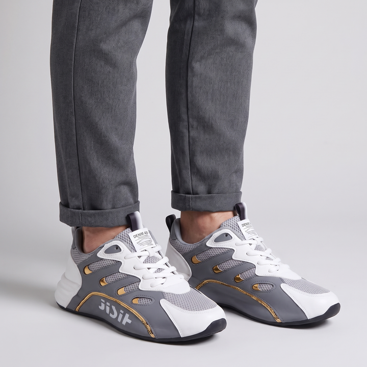 CLASSIC EVERYDAY COMFORT SNEAKERS