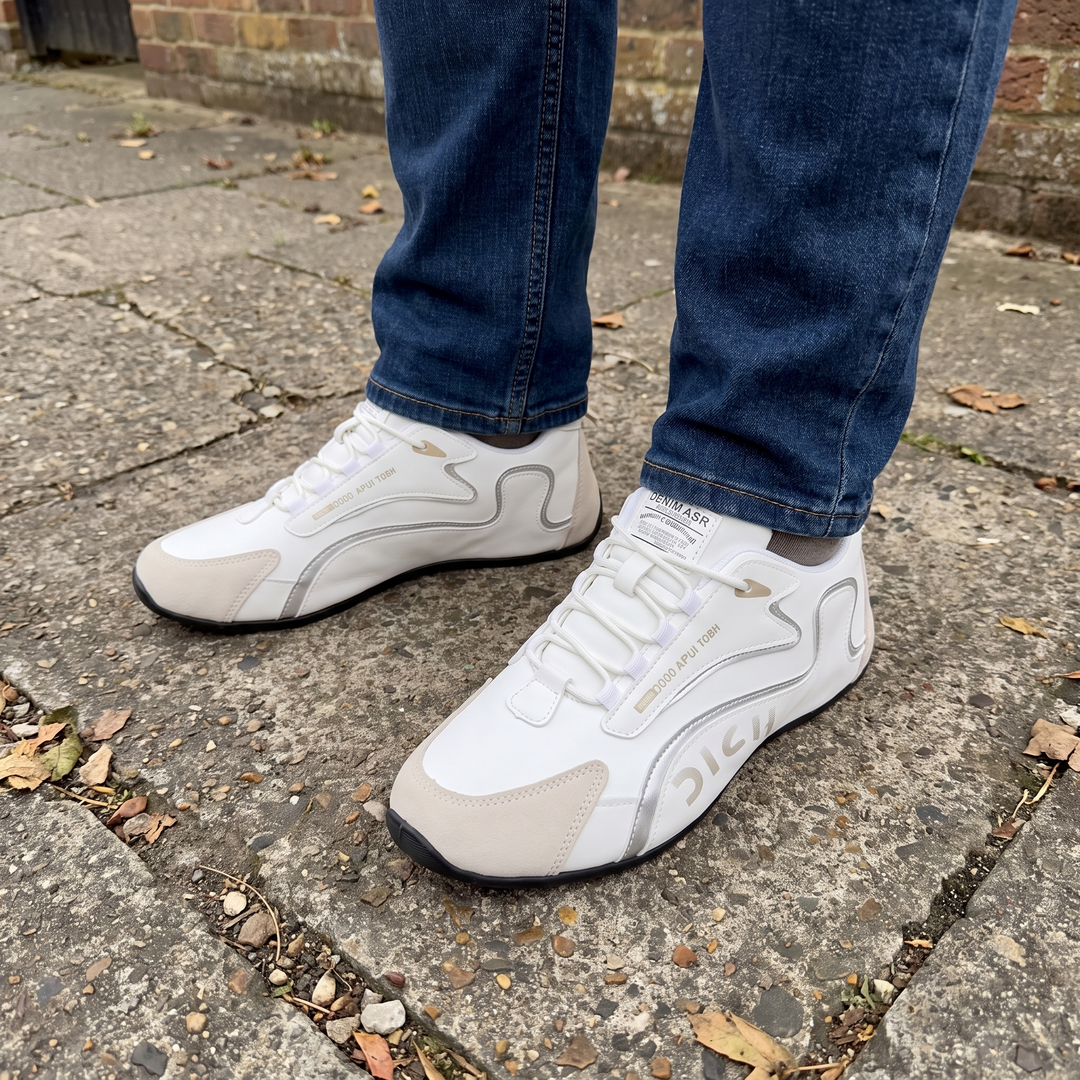 CLASSIC EVERYDAY COMFORT SNEAKERS