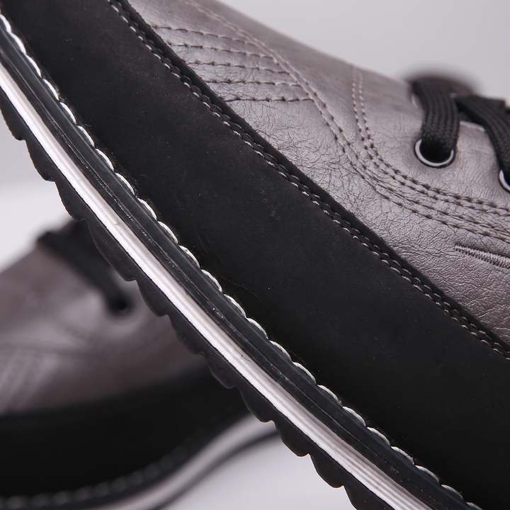 MODERN SUPPORT LEATHER SNEAKERS