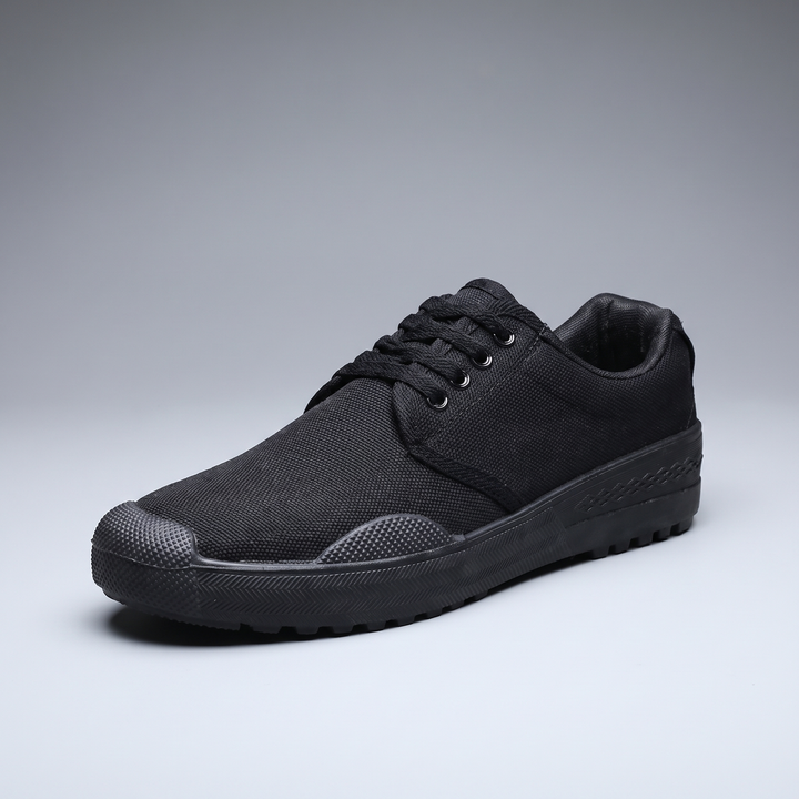 BLACKTHORN CAMO SNEAKERS