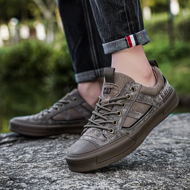 METROSTRIDE LEATHER SNEAKERS