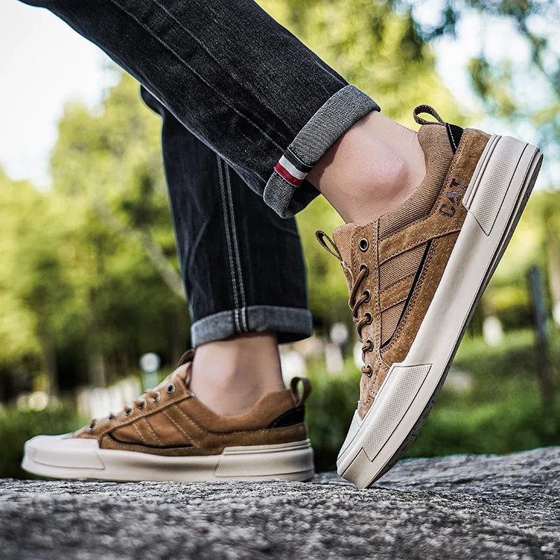 METROSTRIDE LEATHER SNEAKERS