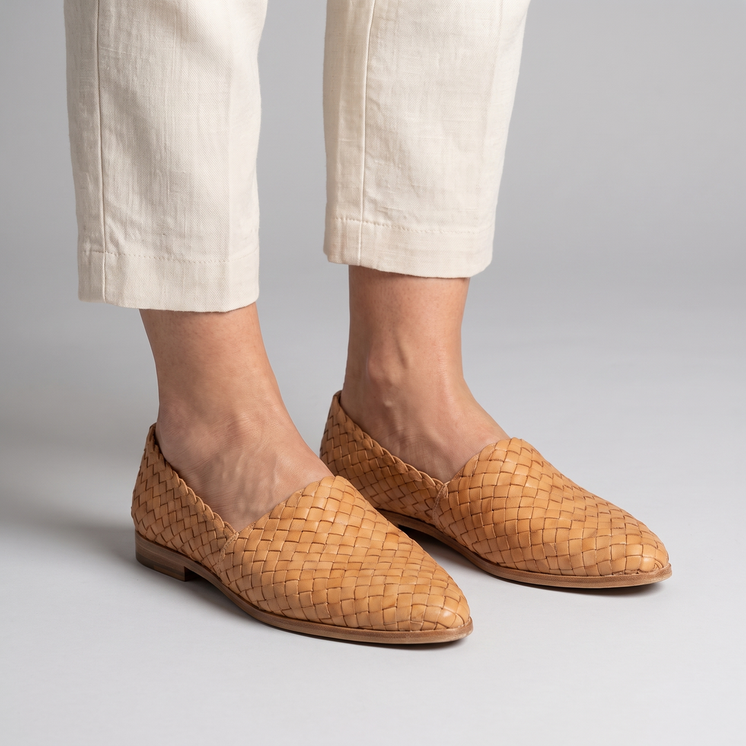 DANA CLASSIC ORTHOPEDIC SHOES