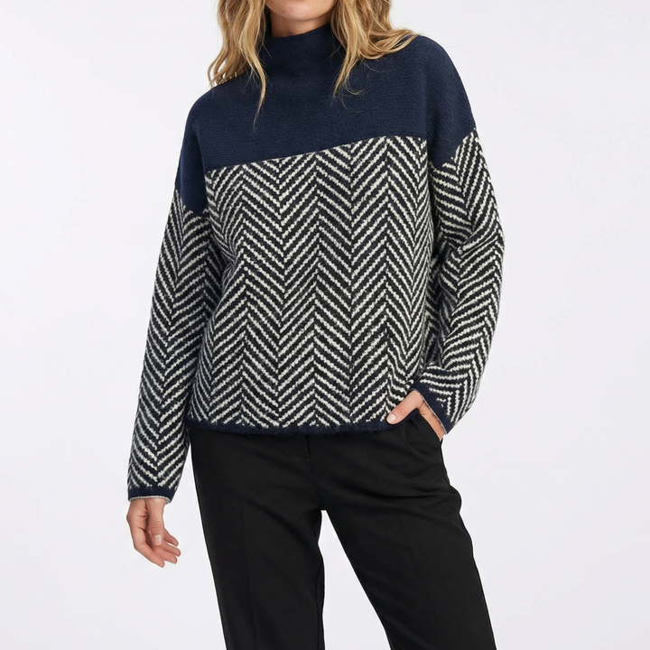 LILA HERRINGBONE KNIT SWEATER