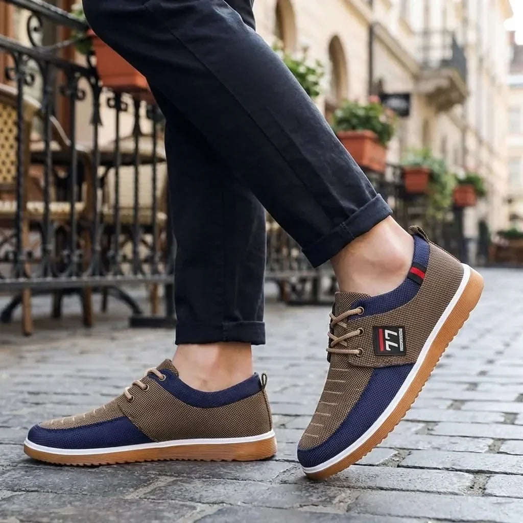 HUXLEY KNIT SNEAKERS