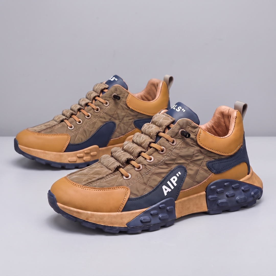 RETRO COMFORT RUNNING SNEAKERS